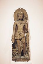 Avalokiteshvara: Bodhisattva