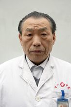 Li Hong-τσένγκ: Chengdu Πρώτη Λαϊκού Νοσοκομείου Διευθύνων Ιατρός